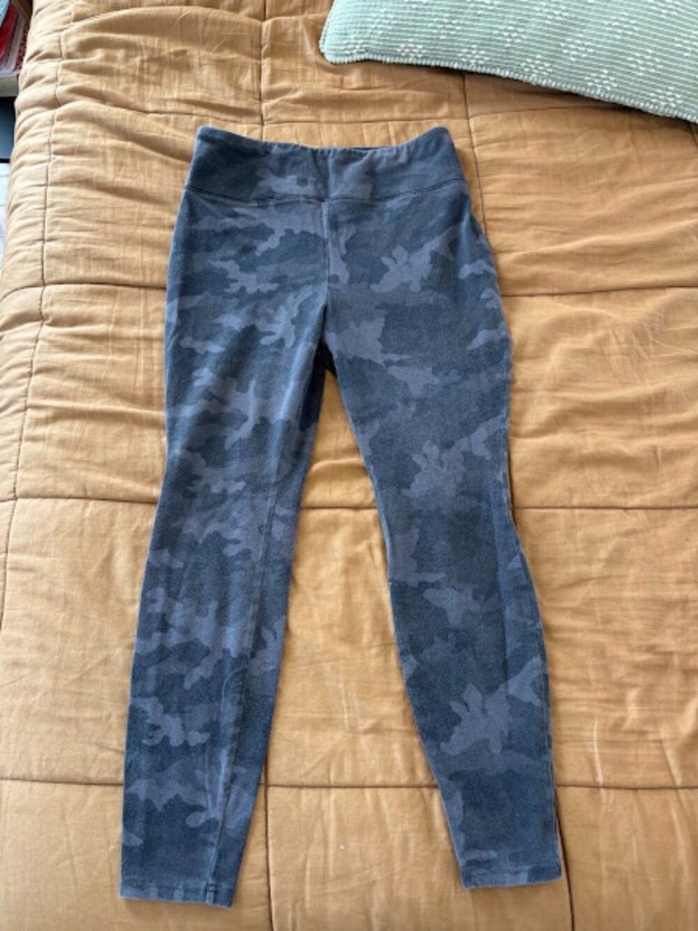 wild fable black camo cotton blend leggings